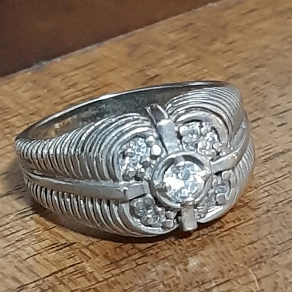 ANELLO ARGENTO 925 UOMO Ring Man SOLITARIO ZIRCONE TAGl BRILLANTE  $ - Immagine 1 di 1