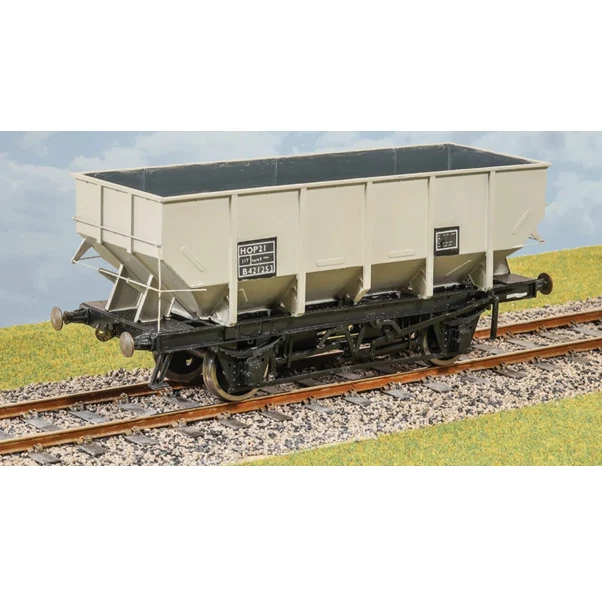 Parkside PS104 BR 21ton Coal Hopper Wagon O Gauge Kit - Image 1 of 1