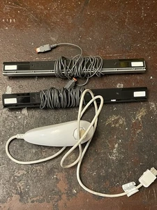 Nintendo Wii Nunchuck Y 2 Barras Sensor Usadas - Imagen 1 de 2