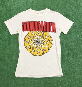 Soundgarden Badmotorfinger T Shirt Y2K Tour Band Grunge Mens Small - Picture 1 of 3