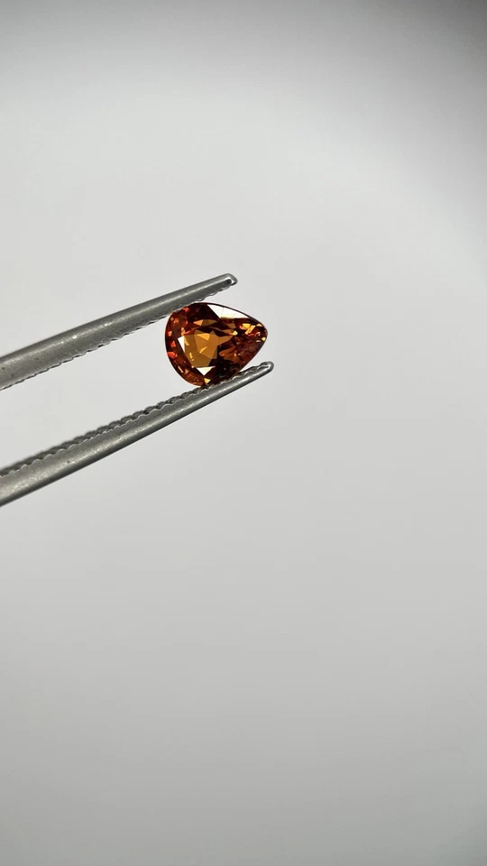 💎1.05ct Oval Natural Orangish Spessartite Garnet Africa Gem - Image 1 of 4