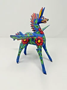 Oaxacan Wood Carving Queta Ramirez Winged Dog/Stallion Mexico Folk Art Alebrije - Picture 1 of 11