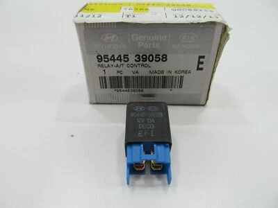 New Genuine OEM For Hyundai 9544539058 Relay  95445-39058  DECO - Image 1 of 4