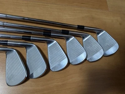 TaylorMade Tour Preferred MC Iron Set 5-9 + Pw DG S200 RH Mazze da golf usate - Immagine 1 di 4