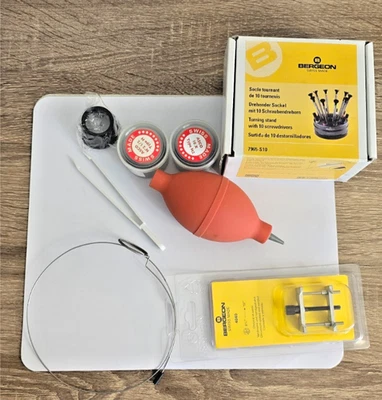 Soporte Giratorio Bergeon con Kit de 10 Destornilladores (30081-S10) y otras herramientas Foto 1 de 4