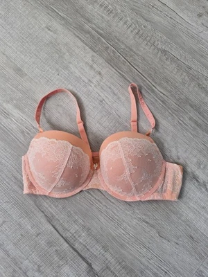 TORRID 11126473 T-Shirt Push Up Cloud Lace Straight Back Bra 40C  - Image 1 of 4