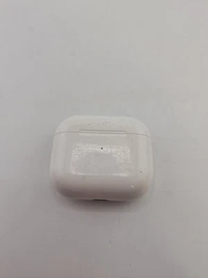 Apple Airpods Charging Case for 3rd Generation Genuine MagSafe Case (A2566) - Image 1 of 3