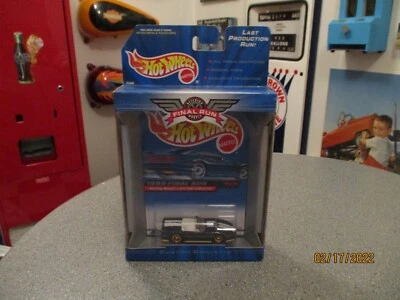 HOT WHEELS LIMITED EDITION FINAL RUN CUSTOM  CORVETTE WW SHIPPING - Image 1 of 3