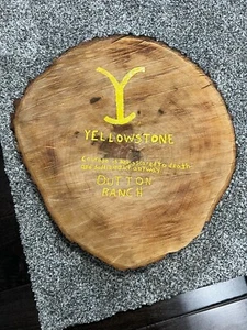 wooden yellowstone sign - Picture 1 of 4