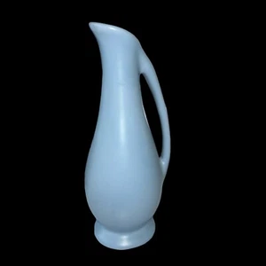 Vtg Robbin Egg Blue Pitcher/Bud Vase w/ Handle 10.5" MCM Mantel Décor Flowers - Picture 1 of 5