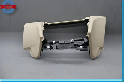 09-15 宝马 750Li XDrive 仪表板中心下挡板面板装饰 Oem — 第 1/4 张图片