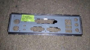 Panneau shield i/o Gigabyte GA-8I848PM plaque arriere - Photo 1/1