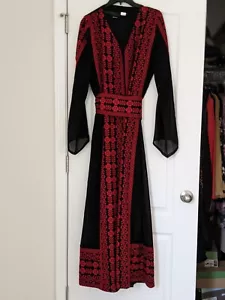 Palestinian dress,thoube,tatreez,omar embroidery size 2( medium-large) black/red - Picture 1 of 2