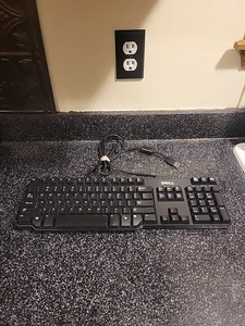 Genuine Dell L100 USB Wired Computer  Keyboard Mechanical Black - Picture 1 of 7