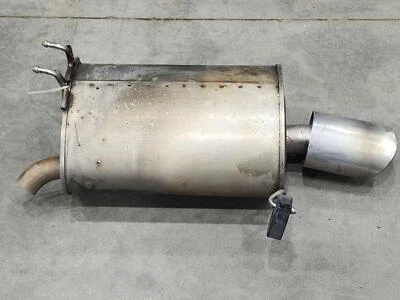 Silenciador de escape trasero Honda Crosstour 2012 2,4 L lado derecho del pasajero OEM Foto 1 de 4