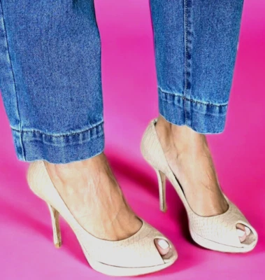 CHRISTIAN DIOR Miss Dior Poudre Python Leather Peep Toe Platform Pumps, Size 38 - Image 1 of 4