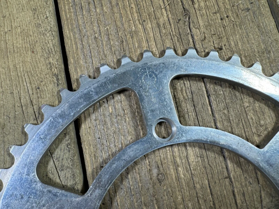 T.A. Anillo de cadena TA 50T ? Desconocido Bcd Aleación 3 Brazos Francia NUEVO Foto 1 de 4