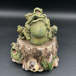 Frog Follies Musical Figurine "Kermit the Frog" On Stump plays Old MacDonald - Picture 1 of 8