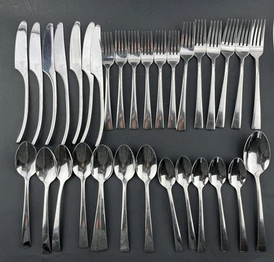 Zwilling JA Henckels Flatware Bellasera Polished 18/10 Stainless Lot Set 33 pcs - Image 1 of 4