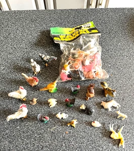 Vintage Farm Animals Toys Playset Larami 16 Figures plastic + additional loose - Picture 1 of 8