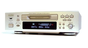 DENON DMD-F100 MiniDisc Deck KMS 260E Laser Champagne Gold Beautiful Condition - Picture 1 of 10