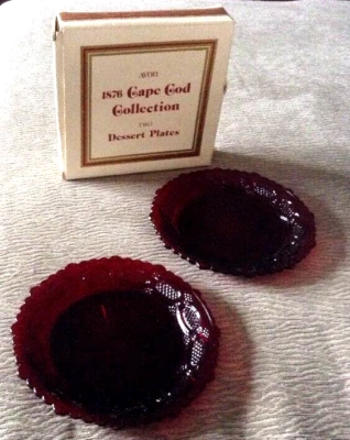 Plato de postre redondo vintage Avon Cape Cod rojo rubí 7 1/2" ensalada pan Foto 1 de 4