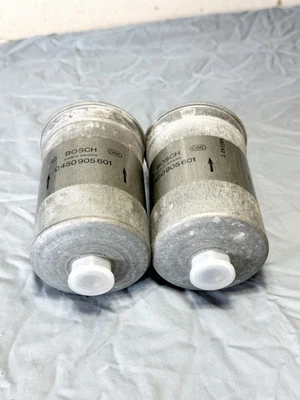 (2) Bosch 71039 Gas Fuel Filters 0450905601 Volvo 244 245 264 740 760 960 BN1D - Image 1 of 4