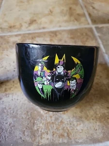 Batman Ramen Bowl Chopstick Set 20oz Joker Two Face Riddler DC Microwave Safe - Picture 1 of 4