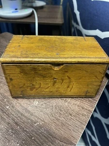 Vintage Puzzle Wooden Box For With Singer Parts - Picture 1 of 7