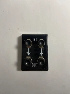 Terminal Block Flat Spade Connector For TV Antenna Rabbit Ears VJH0091 - Picture 1 of 4