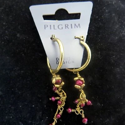 Pendientes colgantes de cierre a presión de ciruela de azúcar de joyería peregrina 318323 B Foto 1 de 2