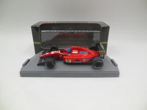 Onyx 138 Ferrari F92 A Ivan Capelli  Rn 28 Formula 1 1992 1:43 Scale - Picture 1 of 13