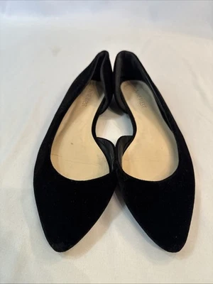 Nine West Sz 7.5 Black Velvet Flats - Image 1 of 4
