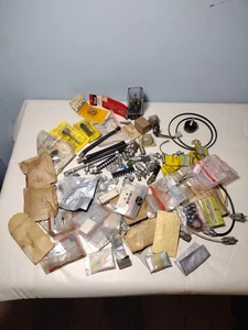 Lot Vintage NOS, gebraucht, Radio Teile Amateurfunk Spule Halbleiter Transistor Kondensator - Bild 1 von 14