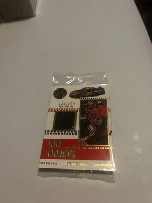 Press Pass Hot Treads Jeff Gordon #HT5 Gold /299 (MEM) NASCAR 2008 - Image 1 of 2