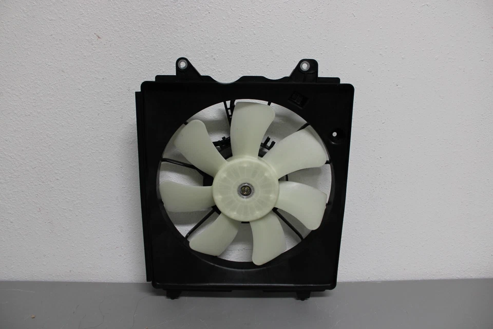 2006 2007 2008 2009 2010 2011 HONDA CIVIC COOLING FAN Foto 1 de 4