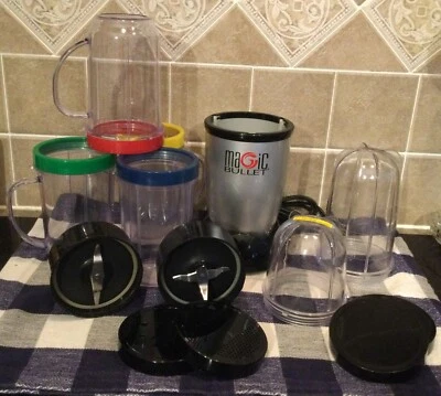 MAGIC BULLET Blender with 2 Blades, 6 Blender Cups 8 Lids TESTED - Image 1 of 4