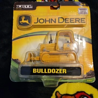 John Deere Bulldozer 37014 By Ertl 1/64 Scale 2005 RC2 - NEW - Image 1 of 4