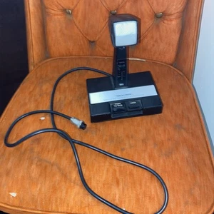 Realistisches verstärktes dynamisches Mikrofon Power Base Mic Radio Shack. Ungetestet. - Bild 1 von 7