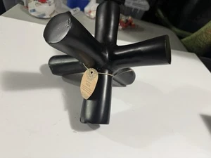 Modern Black Metal Jack Sculpture – Brutalist Abstract Decor, 9” x 8” x 7.5” - Picture 1 of 7