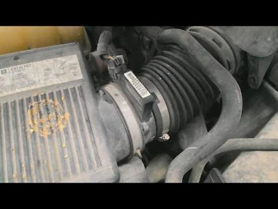 Medidor de flujo de aire de inyección de combustible usado se adapta a: Chevrolet Tahoe 2004 grado A Foto 1 de 4