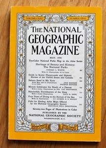 National Geographic mayo 1958; Parques Nacionales; Arena del Sahara; Mysore; Hacha - Imagen 1 de 17