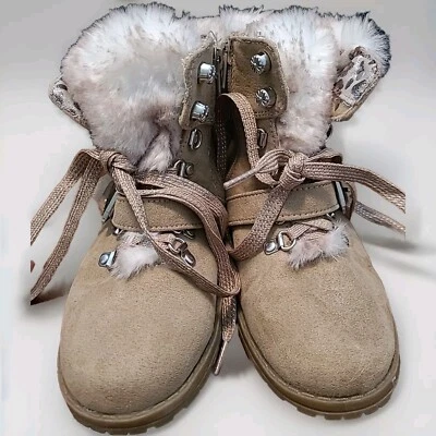 BOTAS ALTAS JUSTIFICACE TALLA 2 Niños BEIGE SUPER SUAVE RIBETE DE PIEL SINTÉTICA Foto 1 de 4