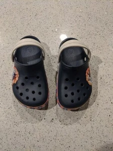 CROCS Kids Disney Frozen Youth Size J3 Elsa Anna Slip (Light Up CROCS) - Picture 1 of 10