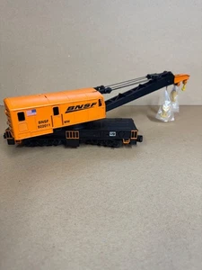 M.T.H. BNSF Crane Car #922011. Premier Line, O Gauge. BNSF 922011-MW - Picture 1 of 10