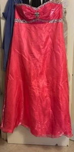 2x Women's And Girls Prom Dress  - Picture 1 of 1
