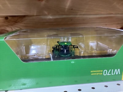 Ertl 1/64 John Deere W170 Windrower - Image 1 of 4