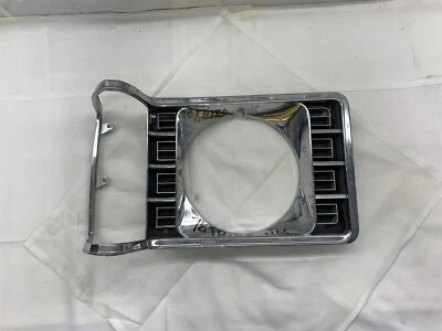 Ford Granada 1975 7677 OEM OEM BISEL DE LUZ CROMADO, vintage. Nuevo de Lote Antiguo clásico Foto 1 de 4