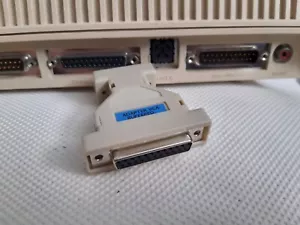 Commodore Amiga 500 500+ 600 1200 2000 4000 DB23 RGB video VGA buffered beige - Foto 1 di 3