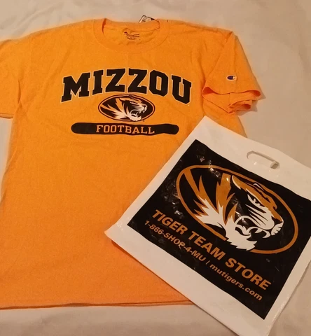 NEW University of Missouri Bookstore MIZZOU Football Tigers LG gold t-shirt/BAG Cover